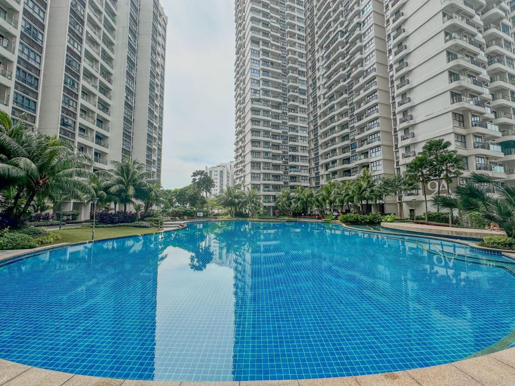Funxvivid Seaview 2br 2cp Near Sg Ciq Ksl Zoojb Free Netflix Wifi Johor Bahru