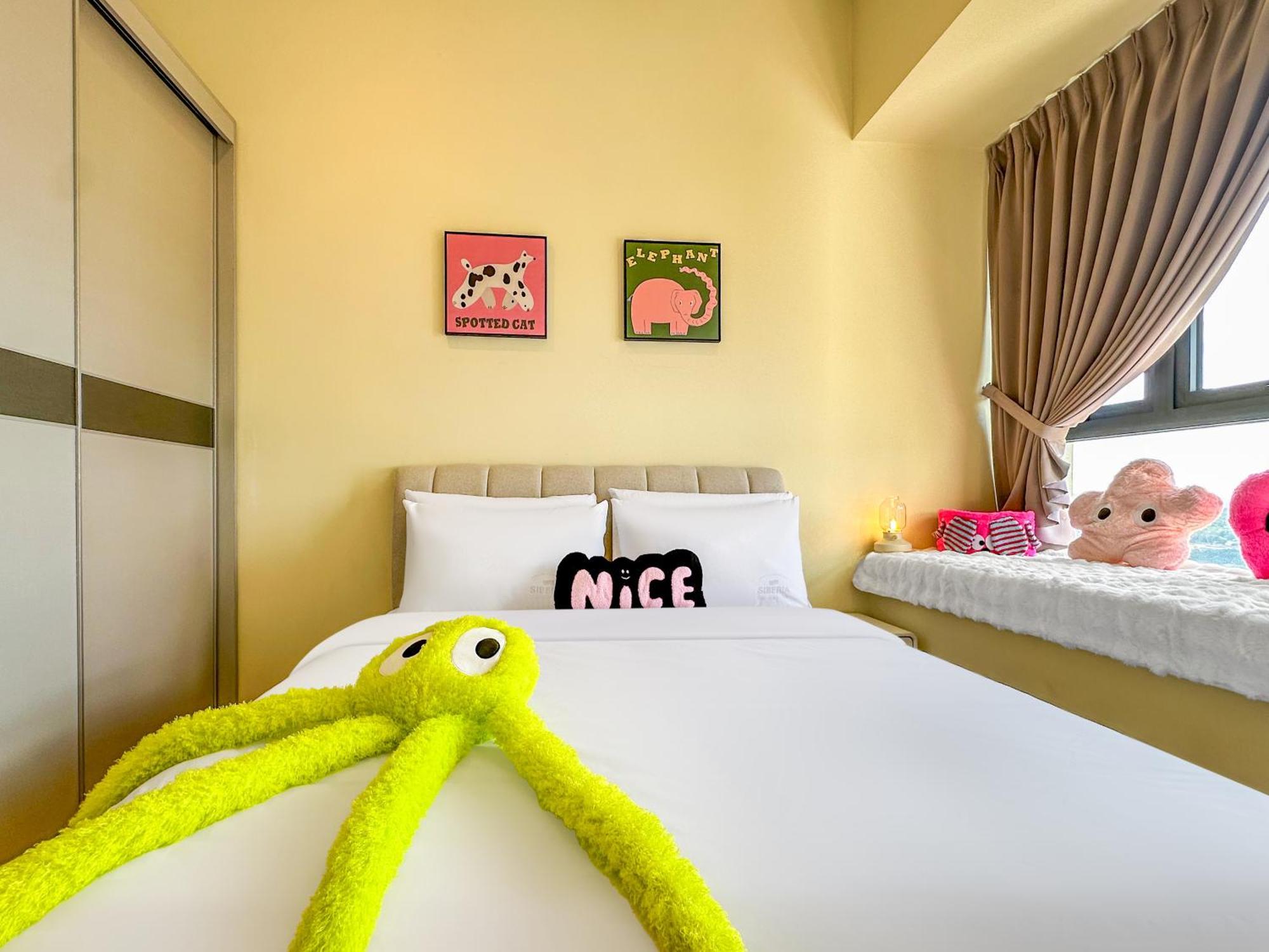 Funxvivid Seaview 2br 2cp Near Sg Ciq Ksl Zoojb Free Netflix Wifi Apartment *